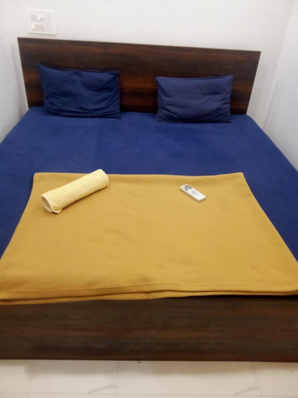 Patel'S Guest House สุรัต ภายนอก รูปภาพ